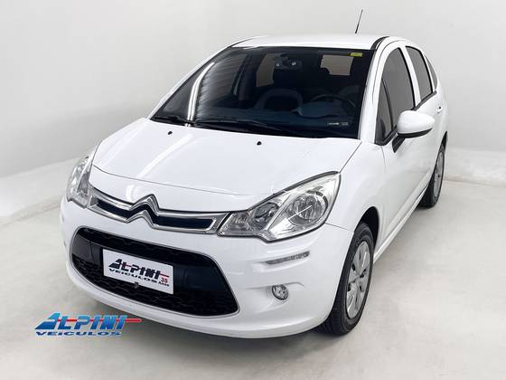 CITROËN C3 1.6 VTI 120 FLEX ATTRACTION EAT6 CITROËN C3 1.6 VTI 120 FLEX ATTRACTION EAT6